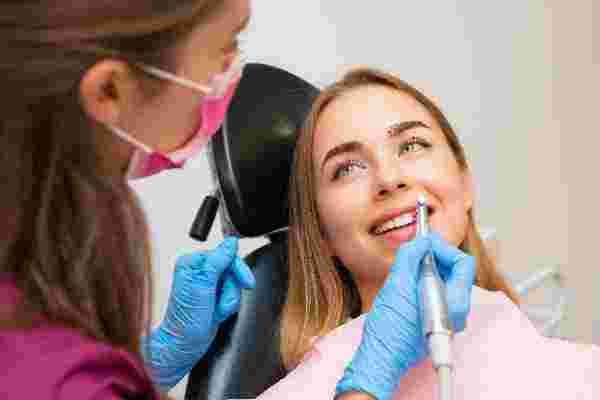 emergency dentist in Leicester