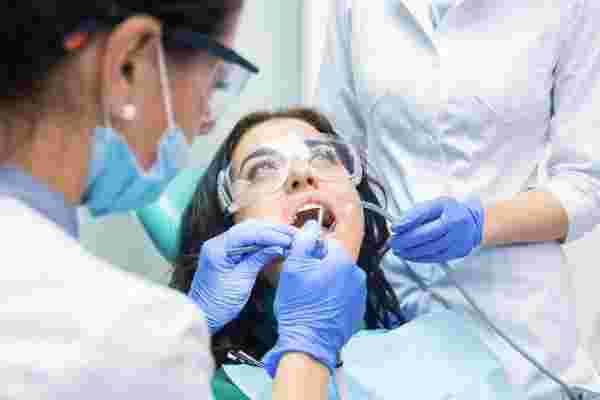 emergency dentist in Burton upon Tren