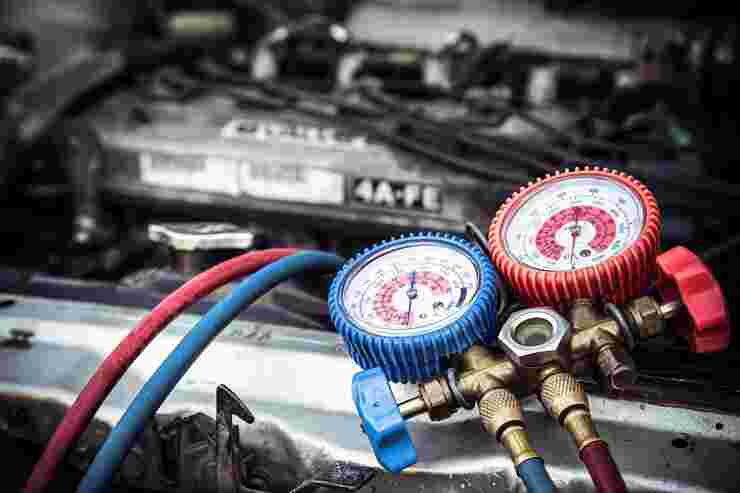 Car-AC-repair-in-Houston-TX